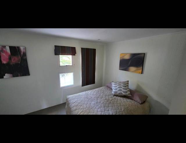 2 BEDROOM PROPERTY TO RENT IN LYME PARK